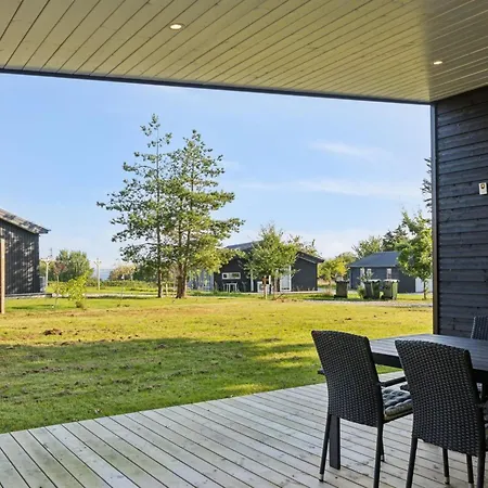 Uma - 1-5km From The Sea By Interhome