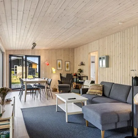 Uma - 1-5km From The Sea By Interhome * Knebel