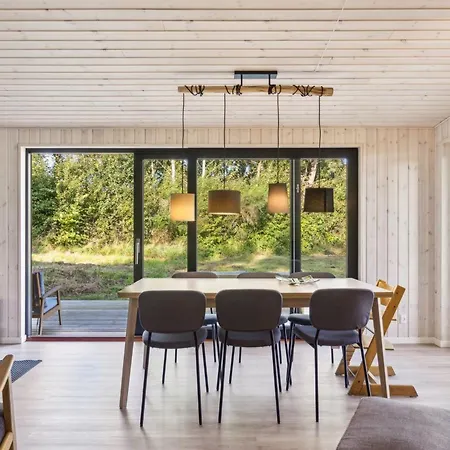 Uma - 1-5km From The Sea By Interhome Casa vacanze Knebel